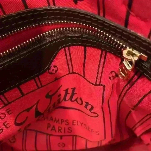 Louis Vuitton Neverfull - Picture 16 of 16